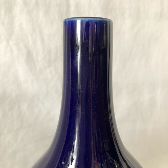 Vintage Blue Ceramic Decanter with cork - Picture 6 of 7